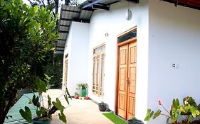 Riverside Bliss Cottage
